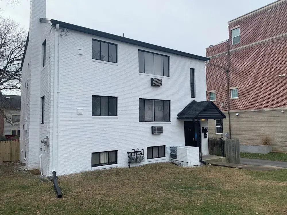 photo 1 of 4206 Washington Blvd Condos