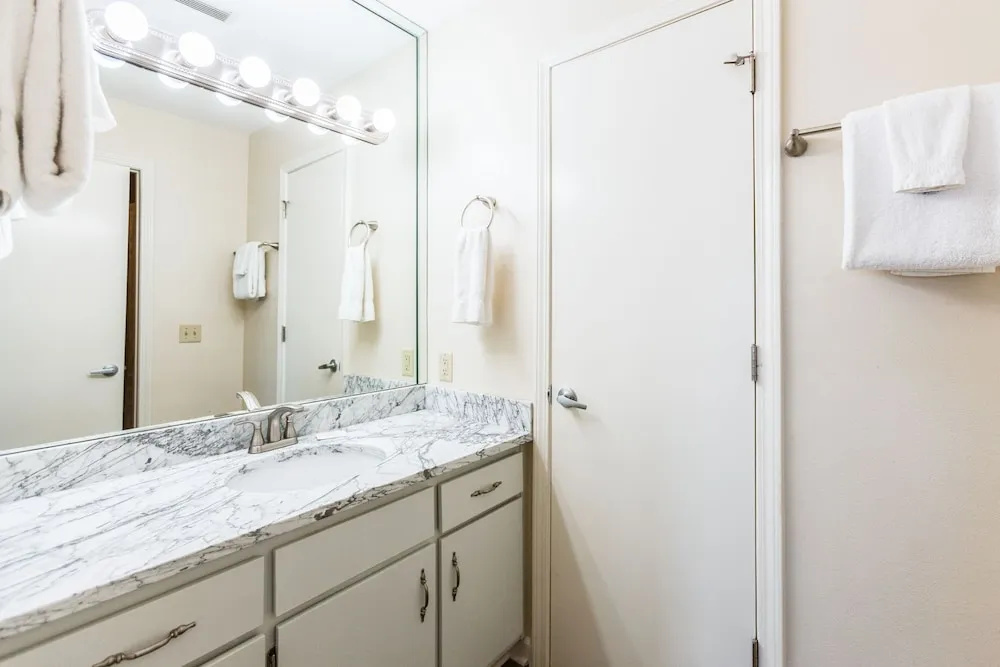 photo 1 of 4400 Kingfish Dr Condo Unit 326 2 Bedrooms 2 Bathrooms Condo
