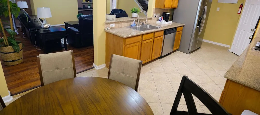 photo 1 of 4Bdrm 3.5Bath 11Beds - Great House