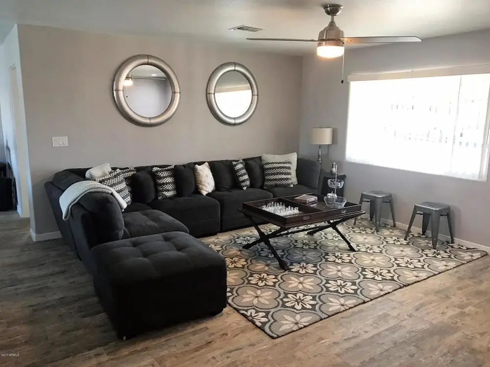 photo 1 of 4-Bedroom Luxury House in Scottsdale