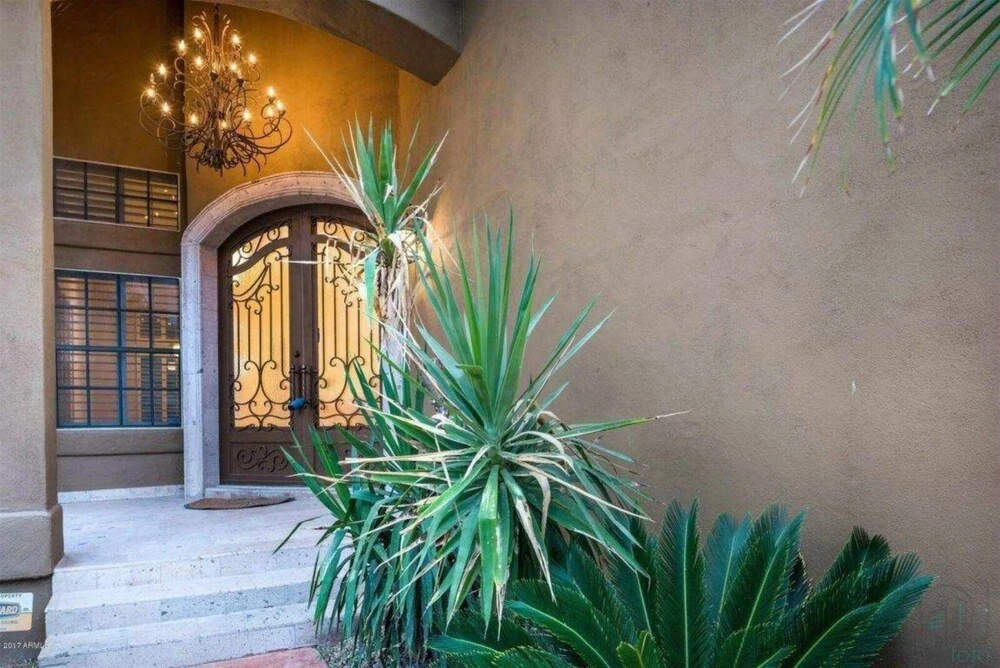 photo 1 of 4BR Ocotillo Lakeview Home w/ Pool