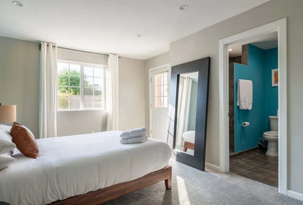 photo 1 of 4BR Remodeled Classic near Old Town by WanderJaunt