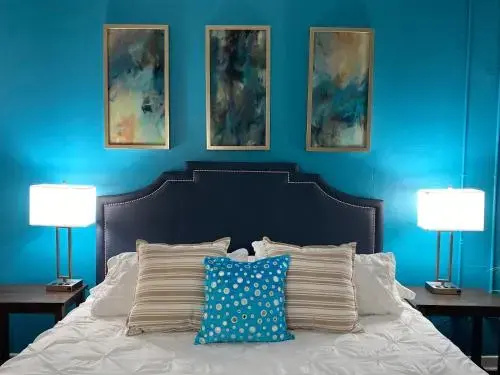 photo 1 of 4K TV's KING BED EXTENDED STAY PETS OK