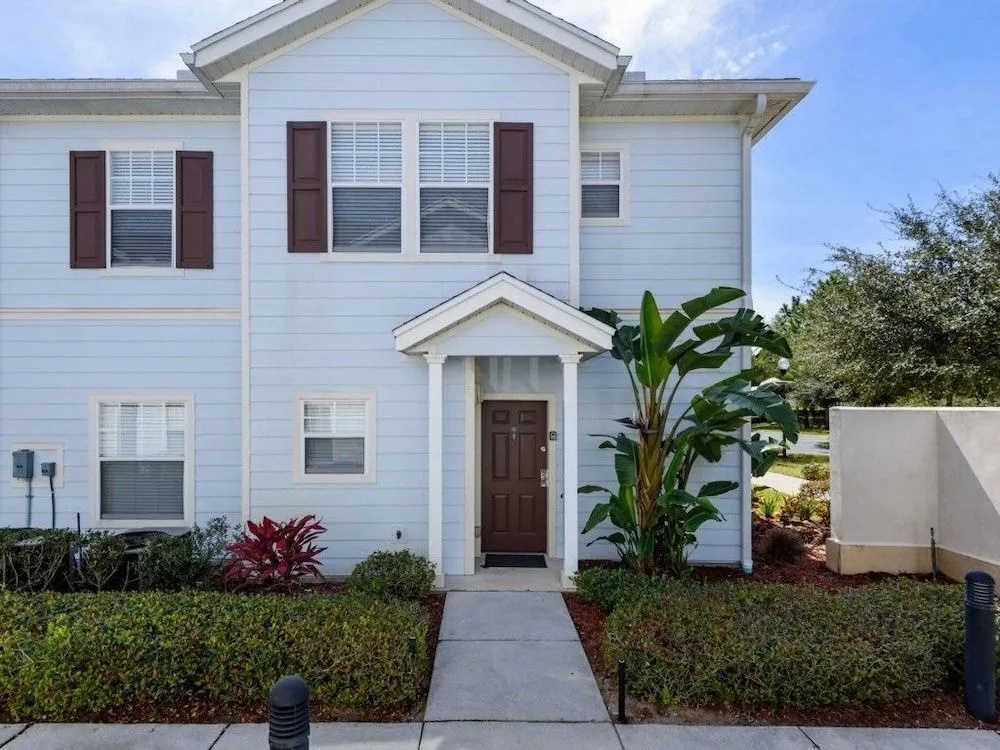 photo 1 of (4LVT29LH62) Vacation Rentals Near Orlando by RedAwning