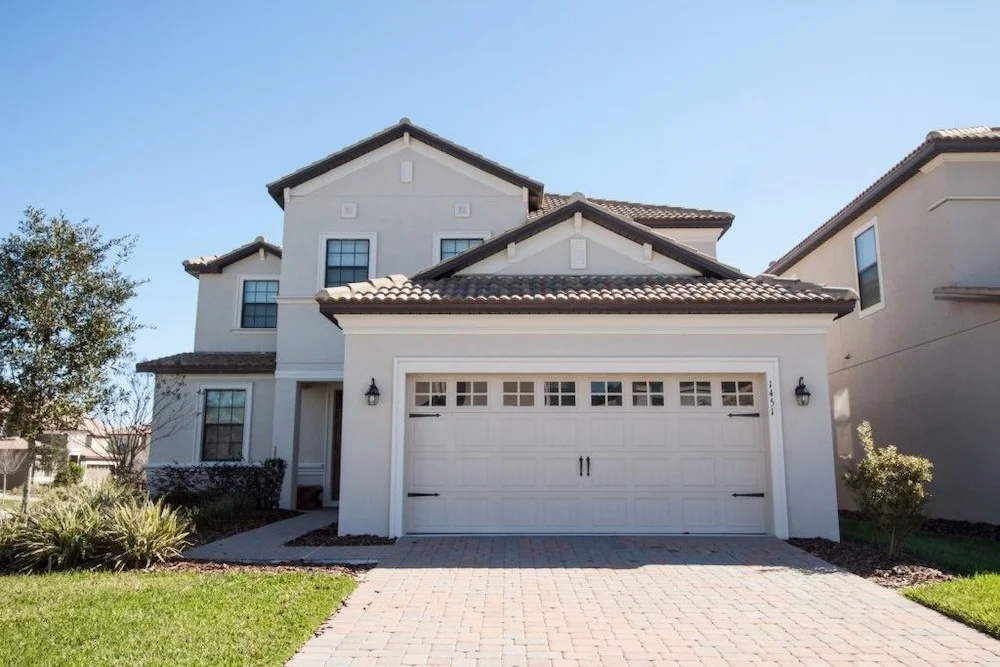 photo 1 of 5 bedroom home with private pool