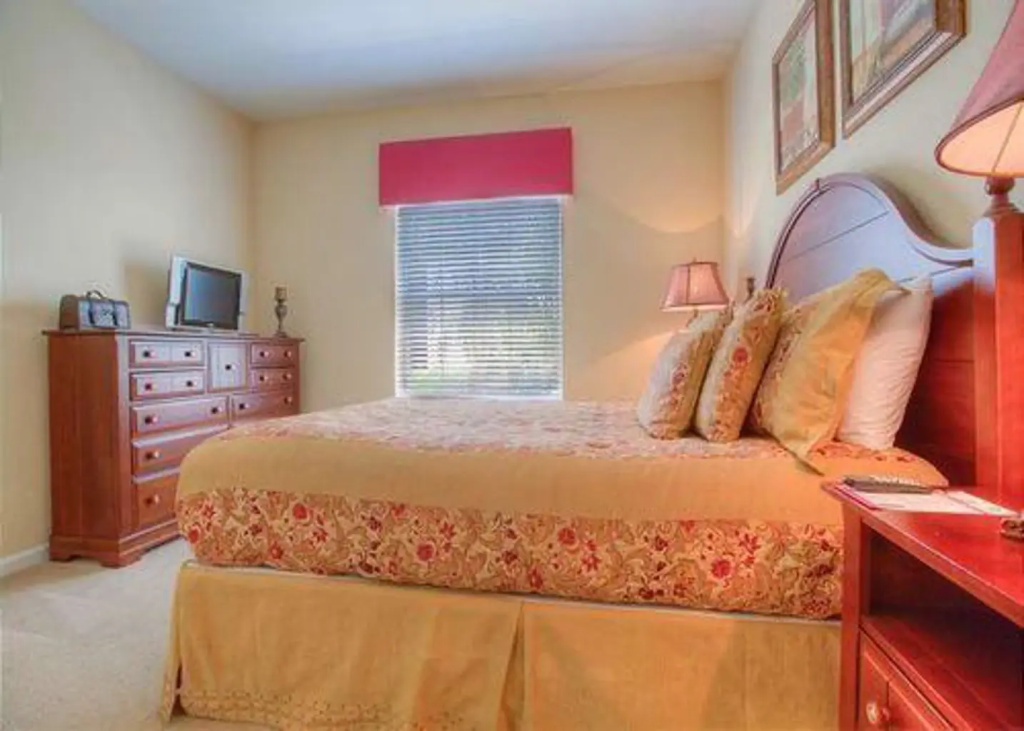 photo 1 of 5036 Shoreway Loop #304