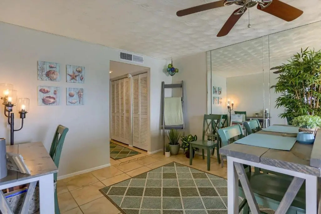 photo 1 of 508 Bayshores Yacht & Tennis Club