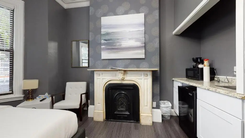 photo 1 of 5-33 Modern Private Studio Awaits YOU!
