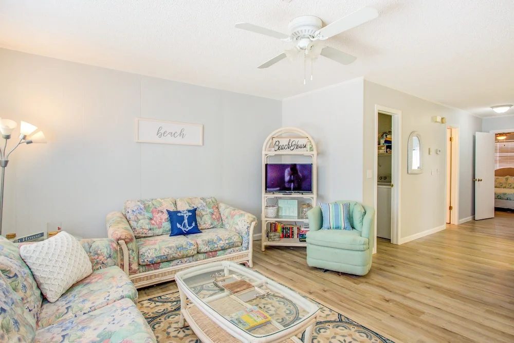 photo 1 of 5508 Beach Drive by Forehand Rentals
