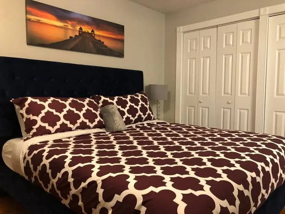 photo 1 of 6149 Sandcrest · Next TO Universal. 8 Beds. Pool. Very Clean