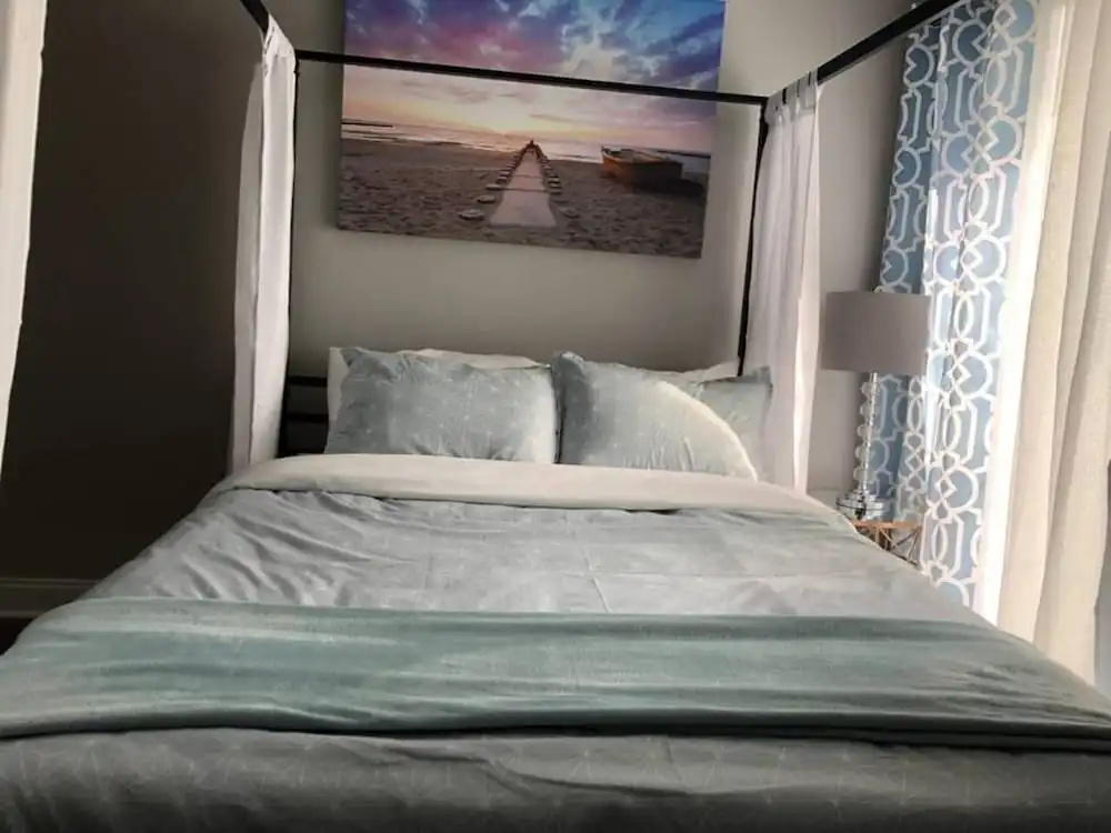 photo 1 of 6151 Sandcrest · Next to Universal. Pool Sleep 9. Walk to Park