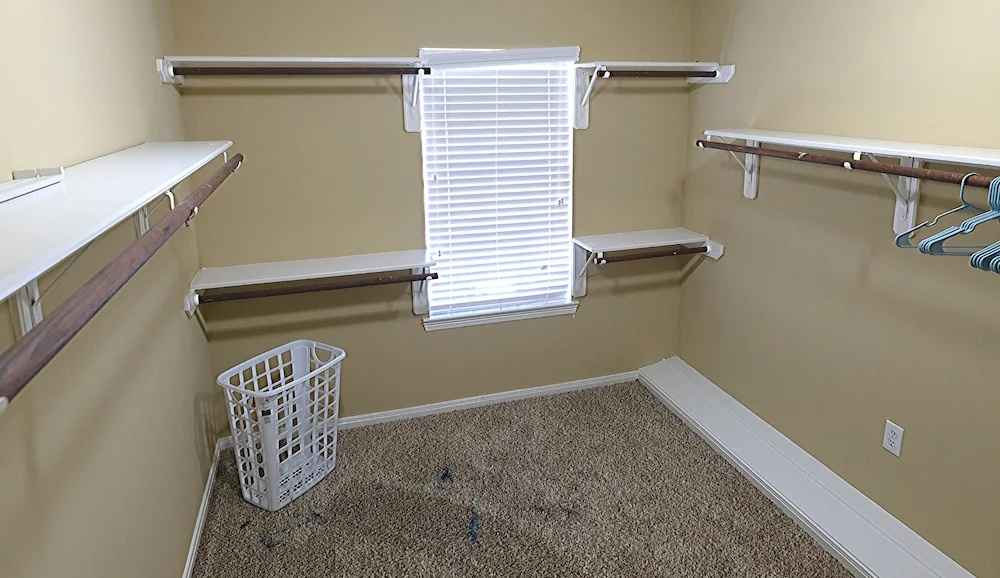 photo 1 of 6Bdrm 3.5Bath 14Beds - 2 Story Houston