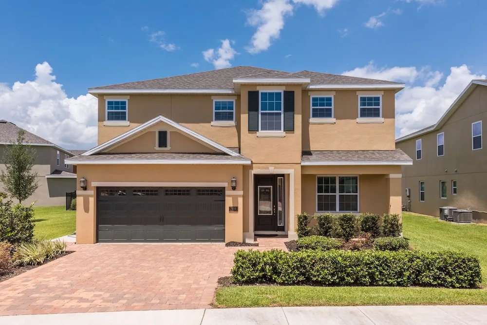 photo 1 of 6BR Pool Home in Encore by LAREF - 7652