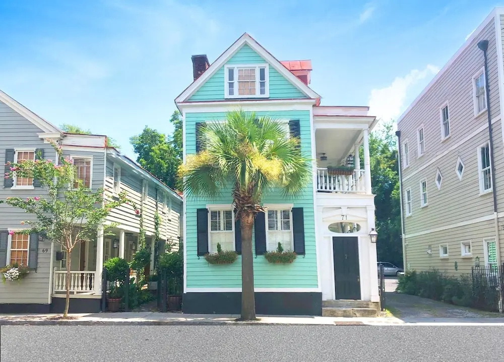 photo 1 of 71B Spring Street - 3 BR / 1.5 BA Holiday home 3