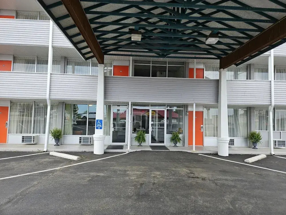 photo 1 of The Retro Hotel
