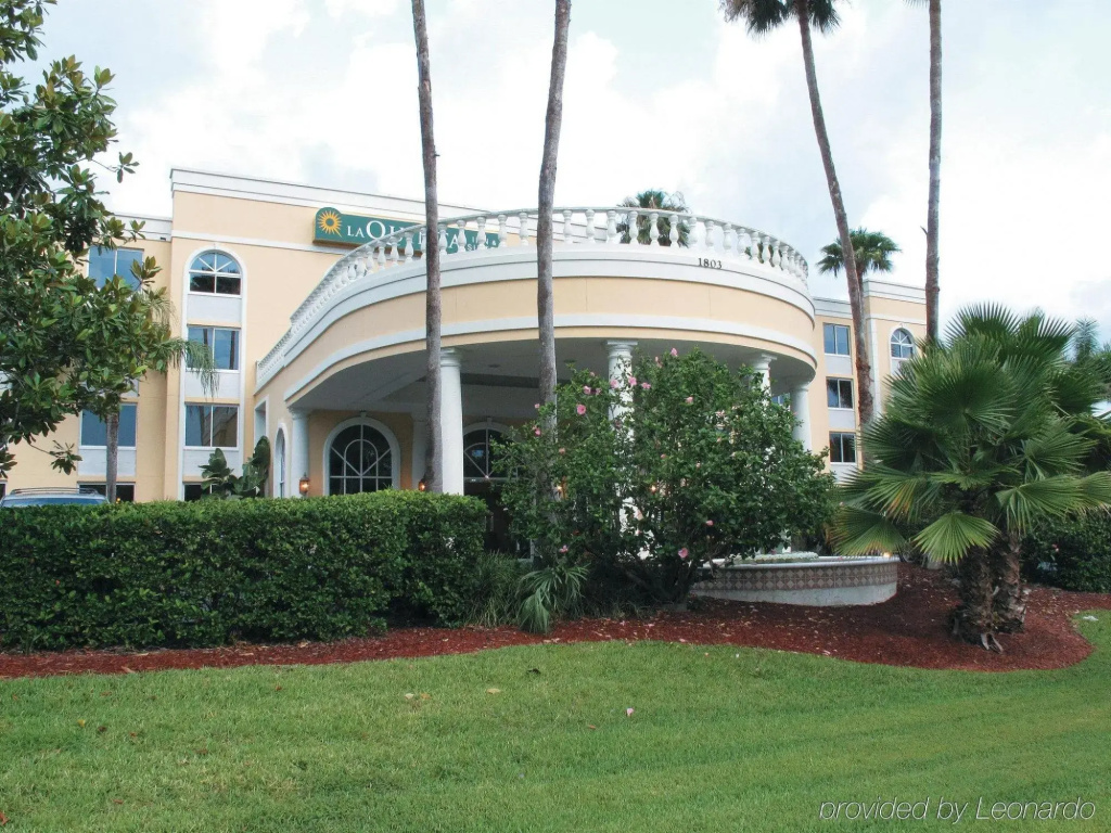 photo 1 of #7712 La Quinta Inn & Suites