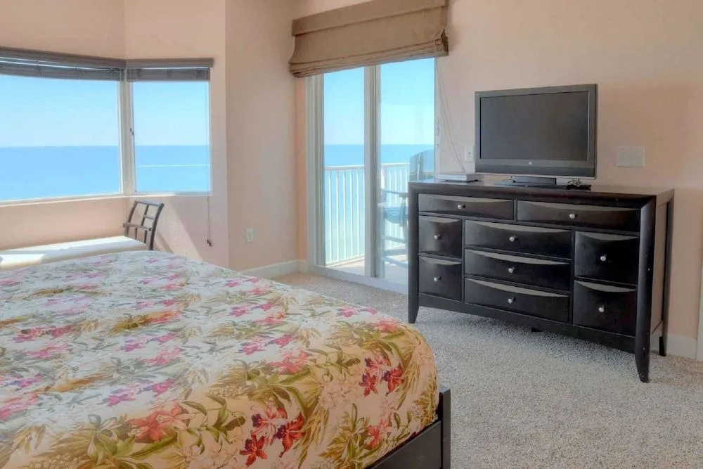 photo 1 of 808 Tidewater Beach Resort