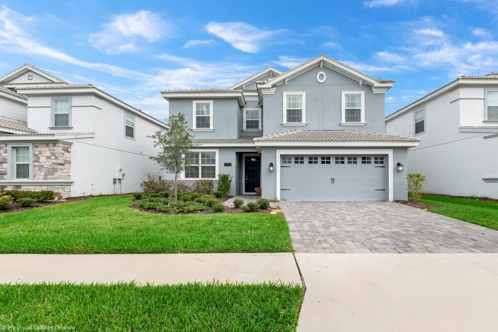 photo 1 of 8909 Stinger Dr