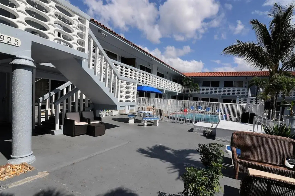 photo 1 of 925 Ocean Boutique Hotel