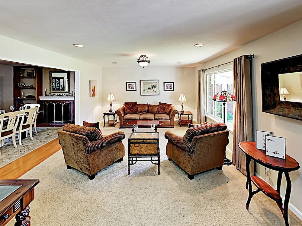 photo 1 of 990 Sonoma - 3 Br Home