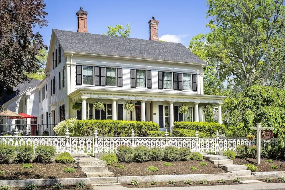 photo 1 of Abigail's Inn
