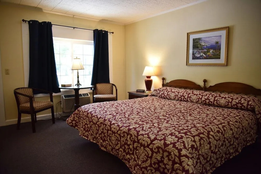 photo 1 of Acadia Pines Motel