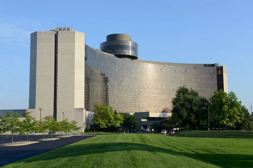 photo 1 of Edward Hotel & Convention Center