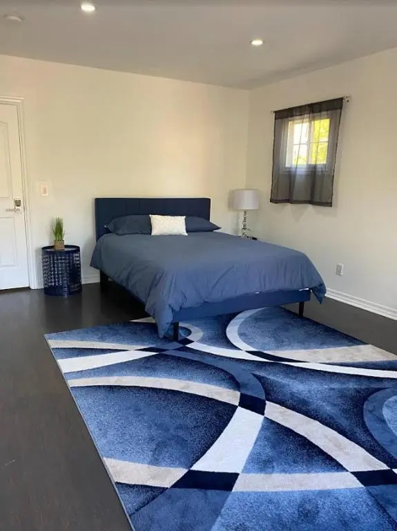 photo 1 of Adorable 3Bd, 3Ba Home in Beverly Hills