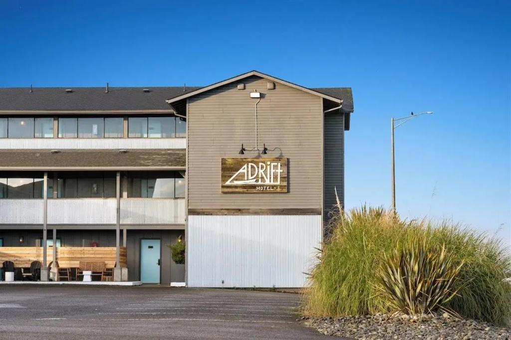 photo 1 of Adrift Hotel