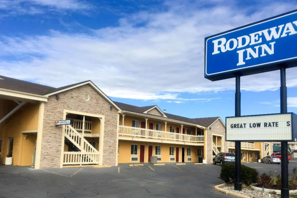 photo 1 of Rodeway Inn