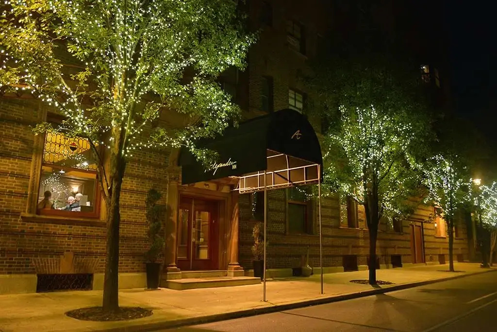 photo 1 of Alexander Inn