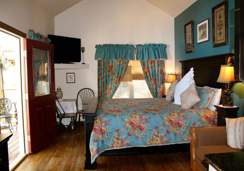 photo 1 of All Seasons Treehouse Village