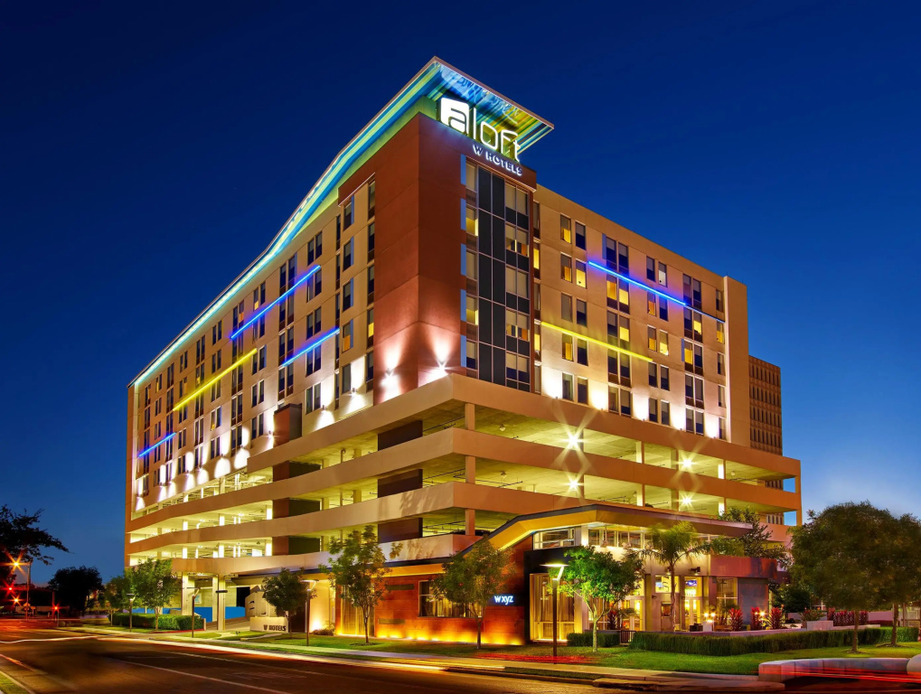 photo 1 of Aloft by Marriott Houston by the Galleria