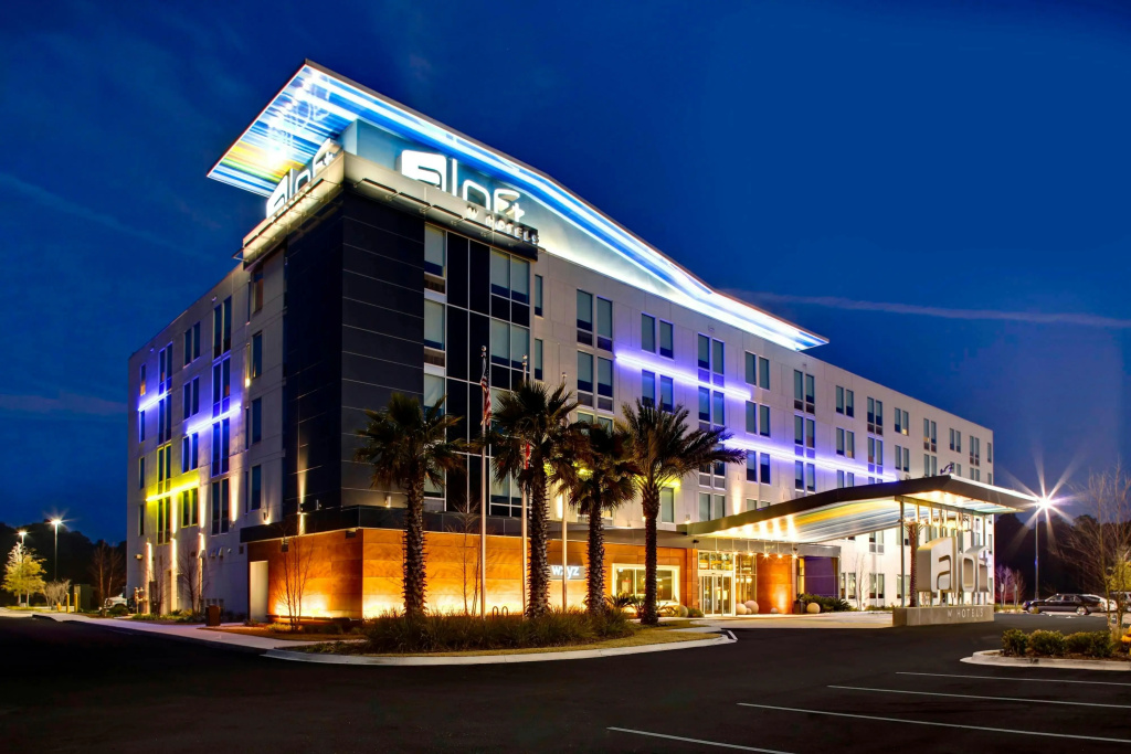 photo 1 of Aloft by Marriott Jacksonville Airport
