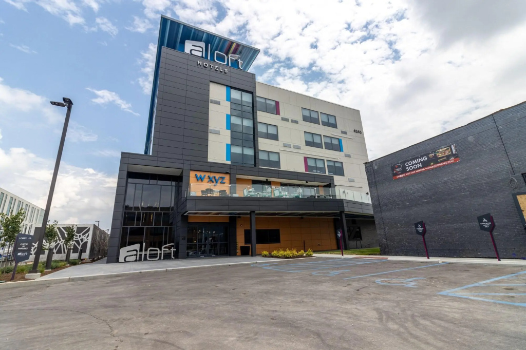 photo 1 of Aloft by Marriott St. Louis Cortex