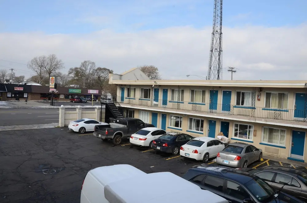 photo 1 of Aloha Motel