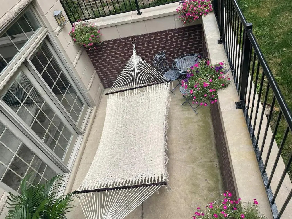 photo 1 of Amazing 3BR 3 BA Property in Chicago