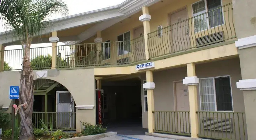 photo 1 of Amber Motel