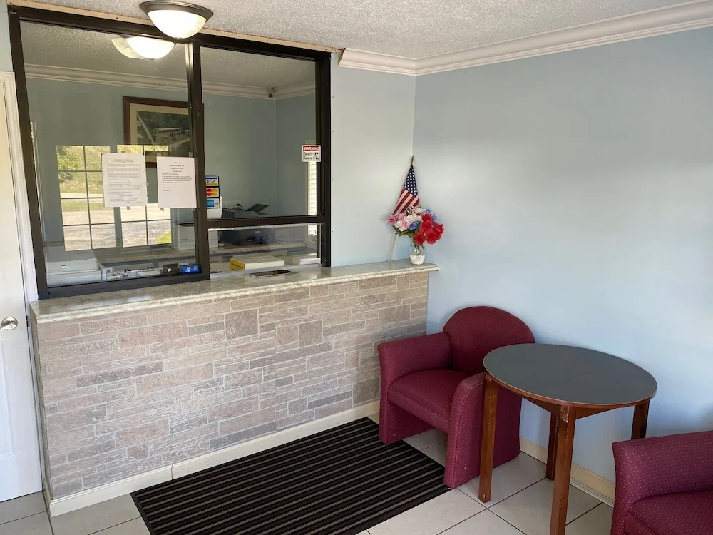 photo 1 of American Inn