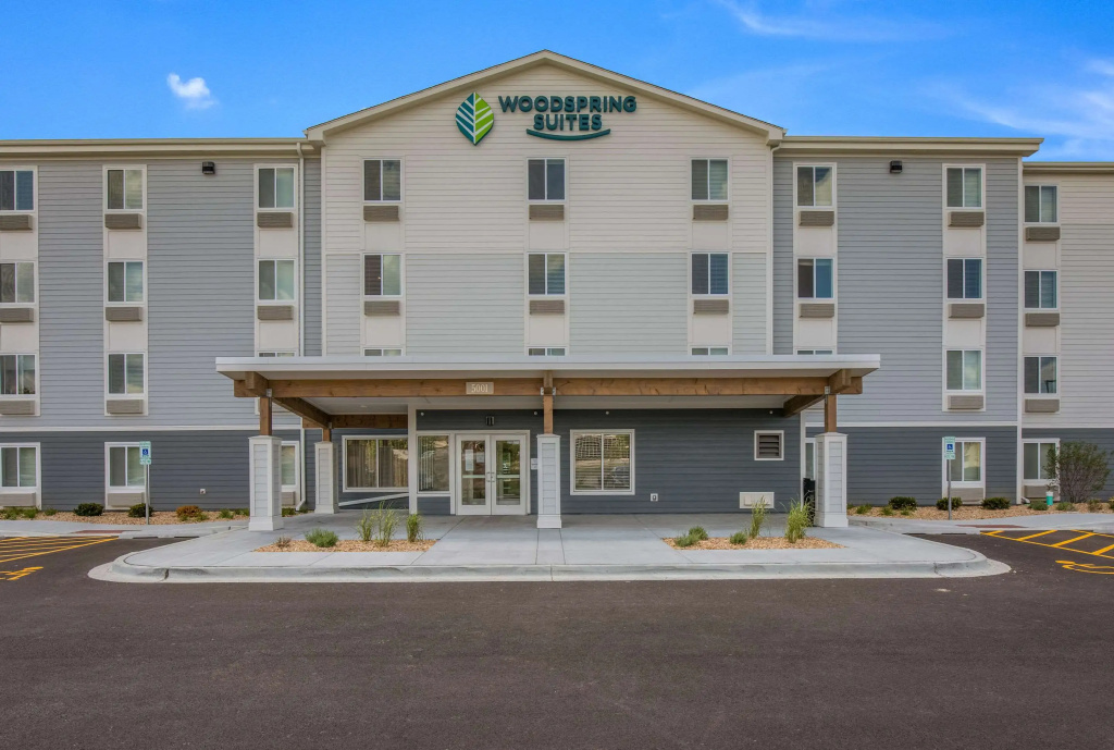 photo 1 of WoodSpring Suites Chicago Midway
