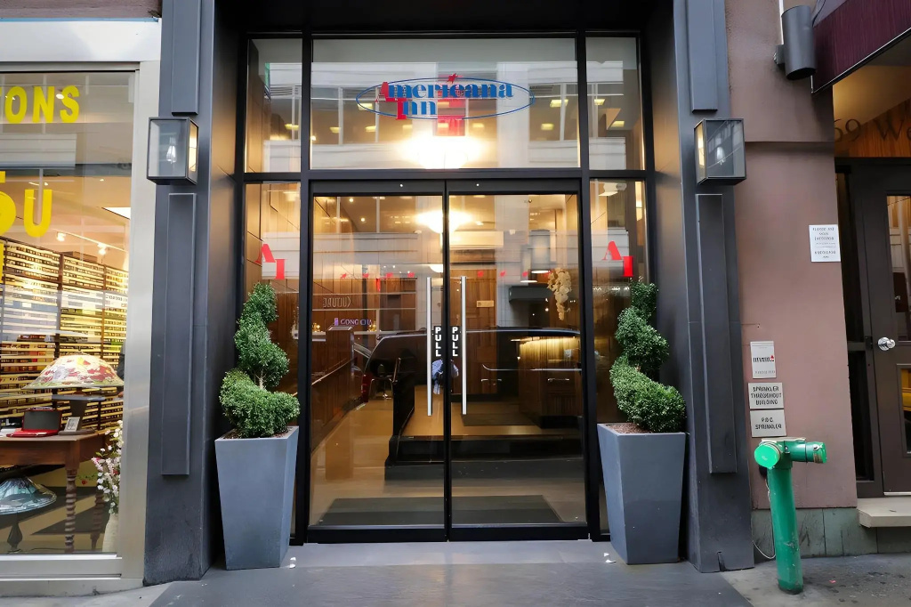 photo 1 of Americana Inn