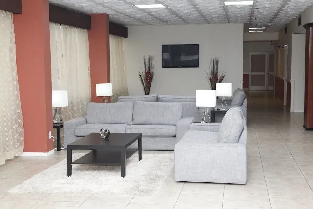 photo 1 of America's Airport Inn & Suites