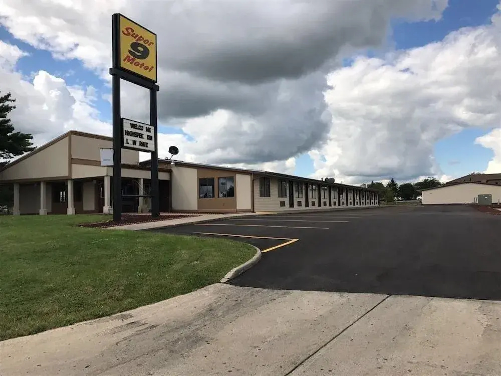 photo 1 of Super 9 Motel