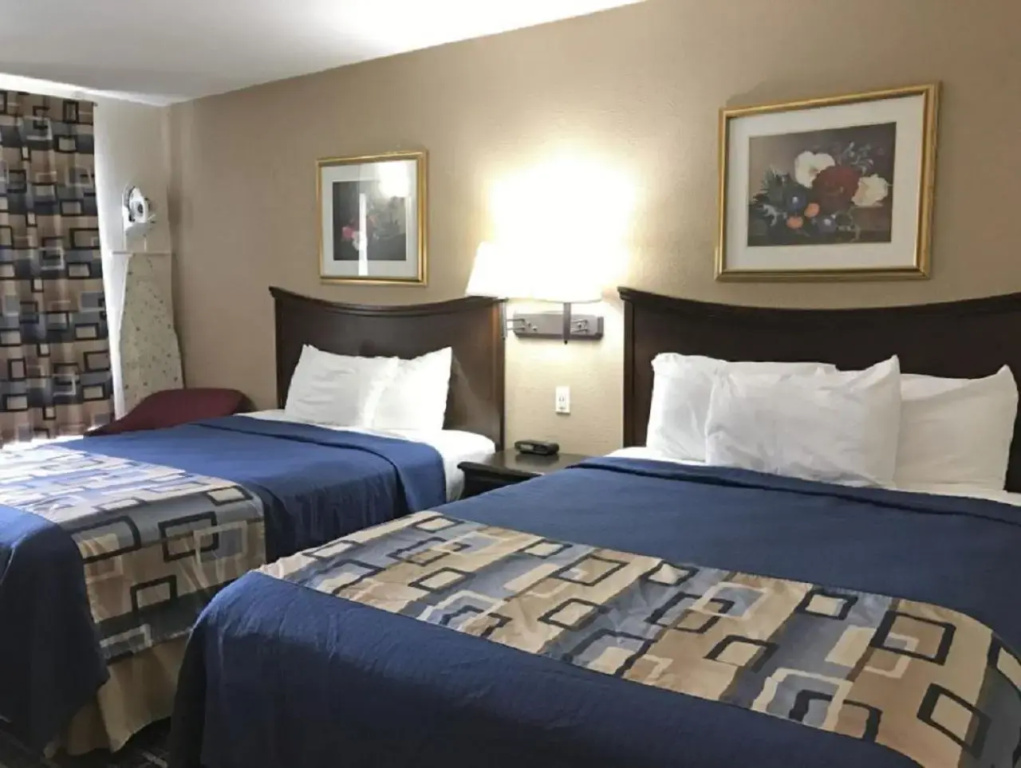 photo 1 of Americas Best Inns Mt  Vernon