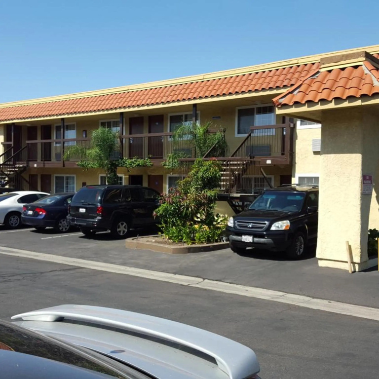 photo 1 of Anaheim Astoria Inn and Suites