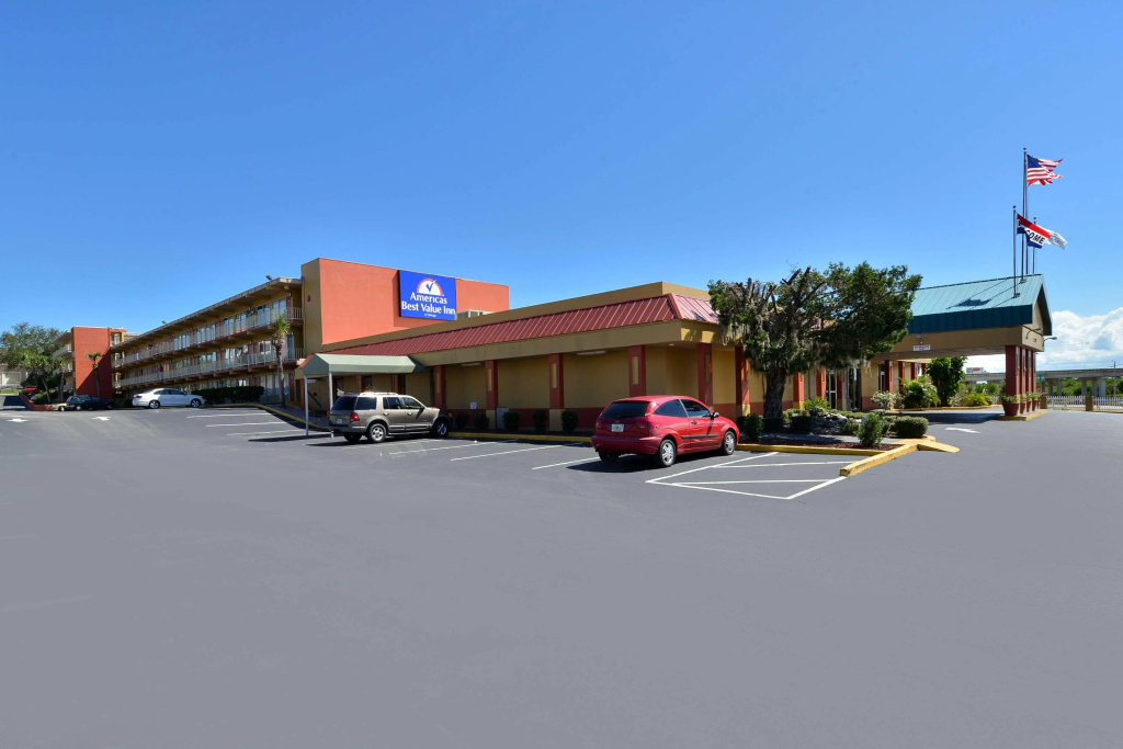 photo 1 of Americas Best Value Inn Cocoa Port Canaveral