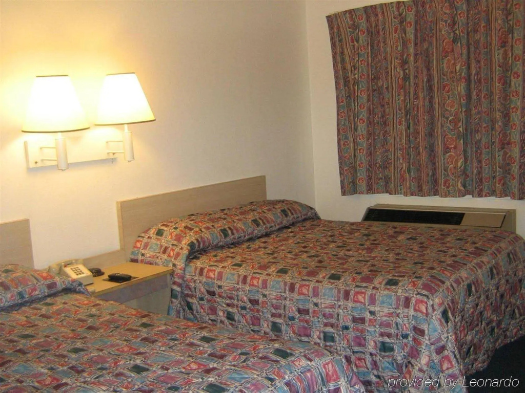 photo 1 of 圣路易斯美洲佳值套房酒店(Americas Best Value Inn and Suites St. Louis)