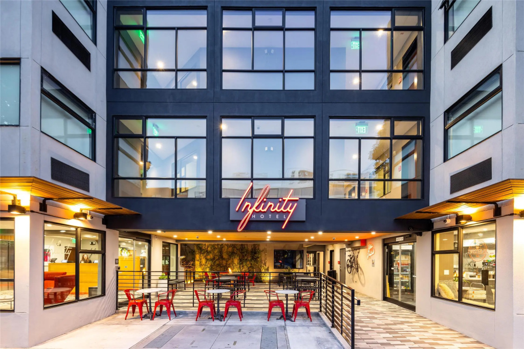 photo 1 of Infinity Hotel San Francisco, Tapestry Collection by Hilton