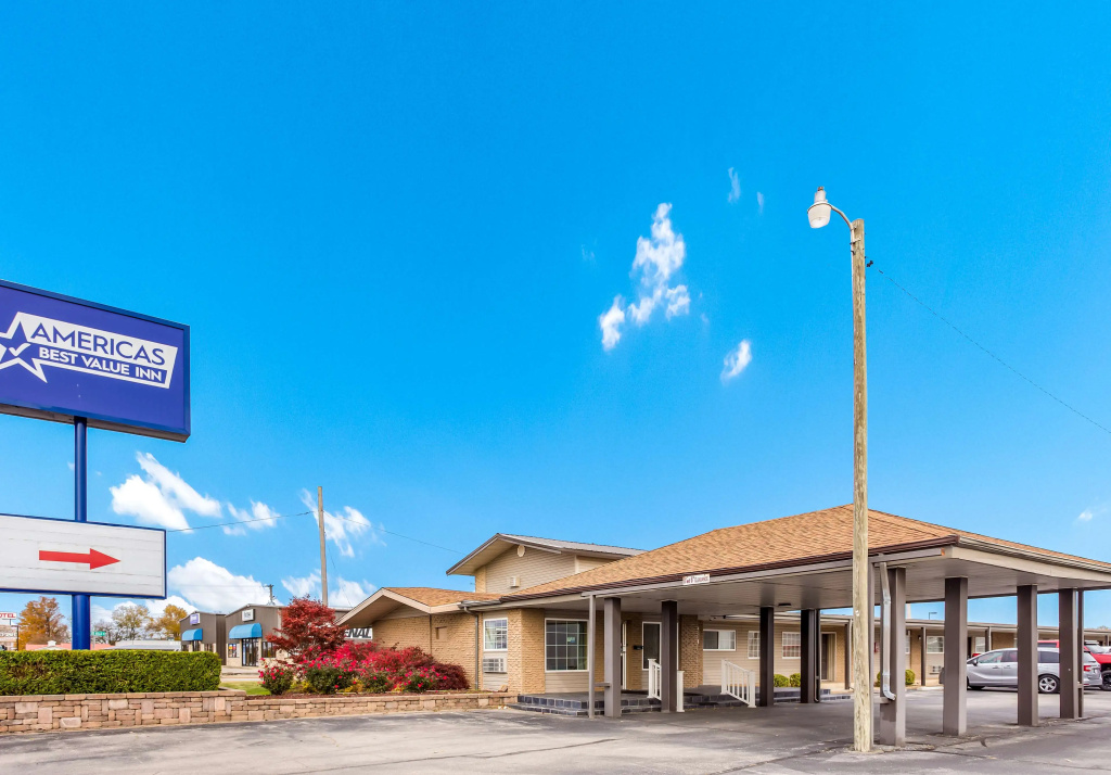 photo 1 of Americas Best Value Inn Lebanon, MO