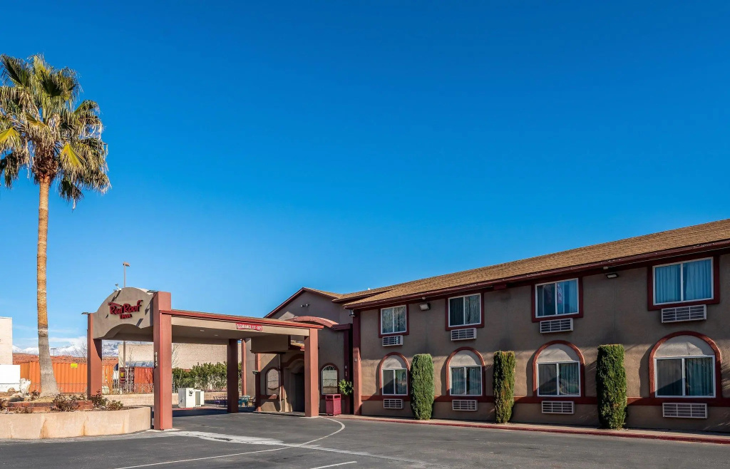 photo 1 of Red Roof Inn St George, UT - Convention Center